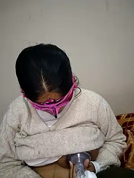 bigtitsqueen online show from 01.08.26