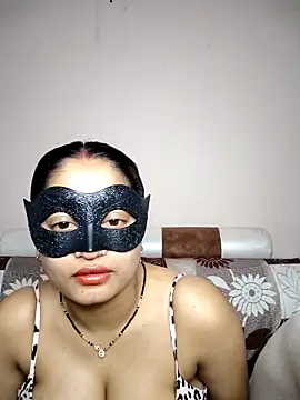 bigtitsqueen online show from 04.04.26