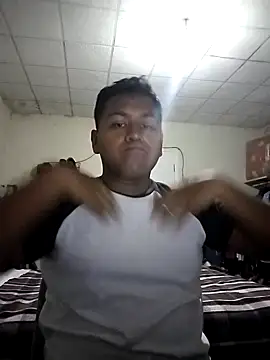 Snapshot of R1ch_Daddy chatting on 02.28.25 R1ch Daddy online show from 02.28.25