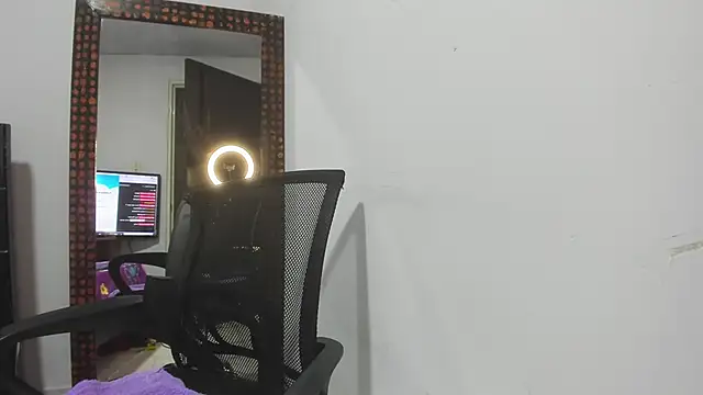 Karljensen33 online show from 01.19.25