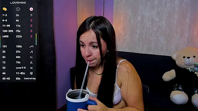 carlota petite online show from 11.06.25