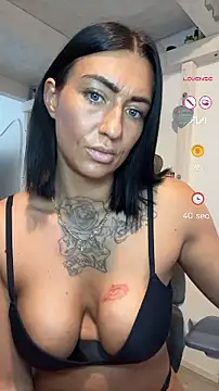 IntiMia online show from 02.25.26