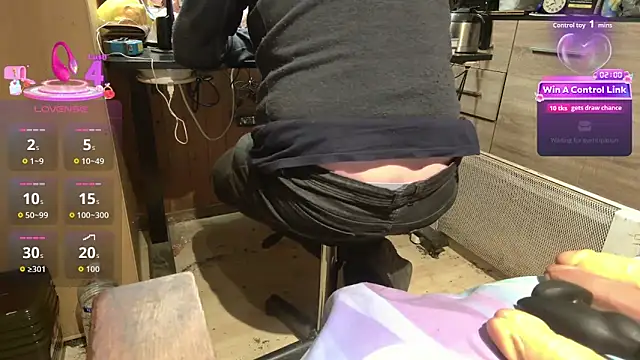 Snapshot of misteryman1956 chatting on 03.10.26 misteryman1956 online show from 03.10.26