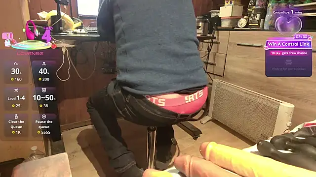 misteryman1956 online show from 04.26.26