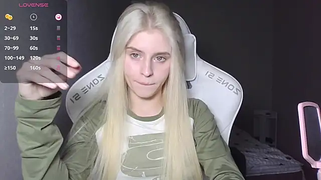 LizaKisses online show from 09.10.25