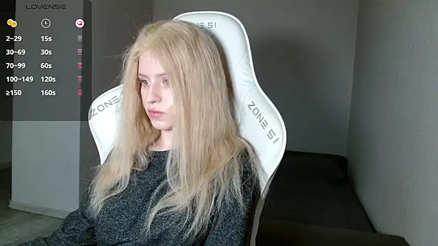 LizaKisses online show from 02.17.26