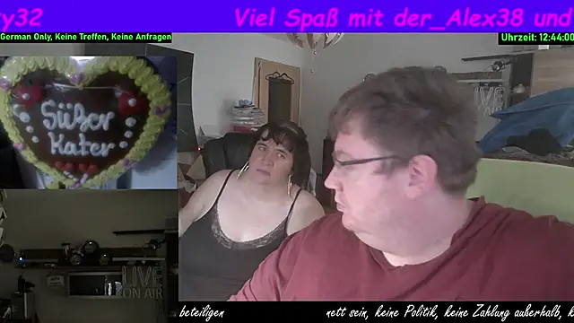 Snapshot of der_alex38 chatting on 11.09.25 der alex38 online show from 11.09.25