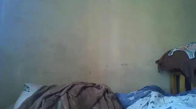 Snapshot of Horny-slut_ chatting on 01.31.25 Horny-slut online show from 01.31.25