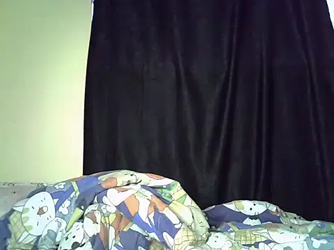 Snapshot of Horny-slut_ chatting on 03.10.25 Horny-slut online show from 03.10.25