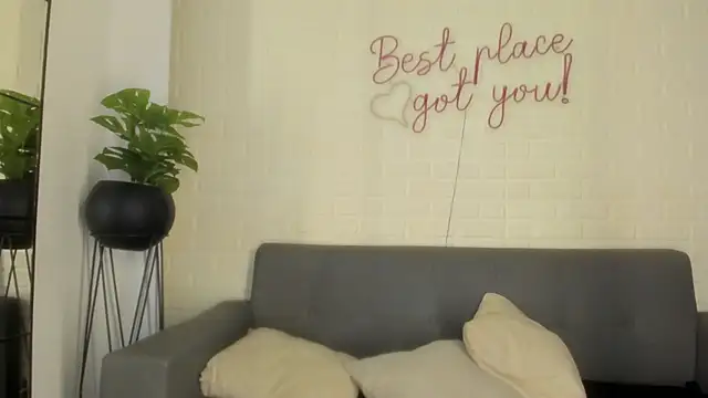 karina gomez 18 online show from 02.05.26