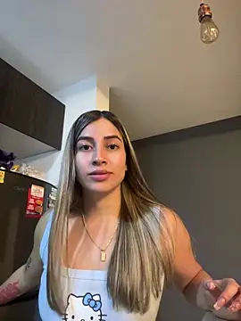 Snapshot of Issabela_G1 chatting on 01.16.25 Issabela G1 online show from 01.16.25