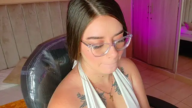 Charlotte Olsen  online show from 06.10.26