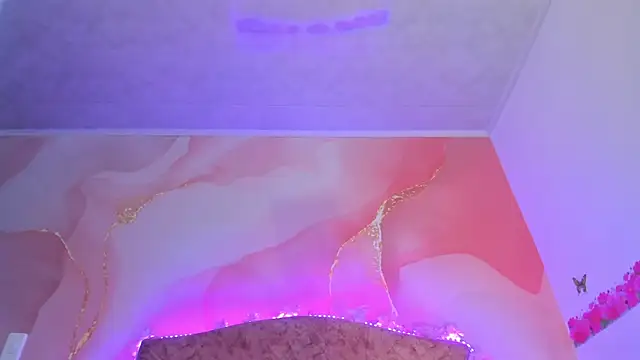 Snapshot of Bella__sweet chatting on 01.18.25 Bella sweet online show from 01.18.25