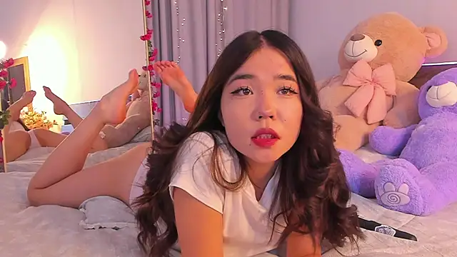 Dollyaa online show from 07.22.26