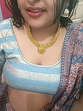 Snapshot of Ashwini_Gowda_91 chatting on 12.20.24 Ashwini Gowda 91 online show from 12.20.24