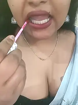 Snapshot of Ashwini_Gowda_91 chatting on 01.06.25 Ashwini Gowda 91 online show from 01.06.25