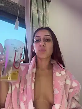 Snapshot of julialupato1606 chatting on 01.31.25 julialupato1606 online show from 01.31.25