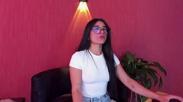 ChloeTurner  online show from 02.14.26