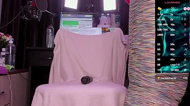 Raissa sky26 online show from 03.12.25