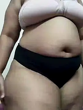 Snapshot of susmithasushi81 chatting on 02.03.25 susmithasushi81 online show from 02.03.25