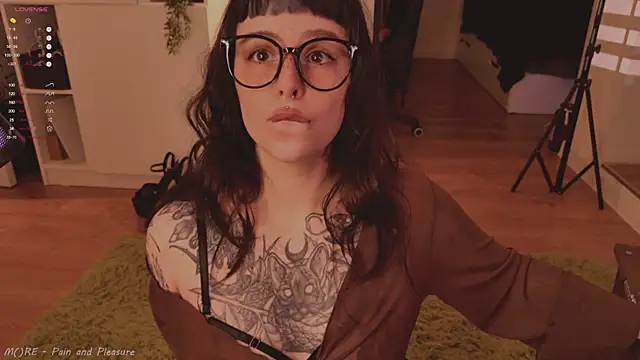 MichaellaMoon online show from 09.27.25