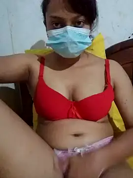 Snapshot of Thakshi_angel chatting on 12.15.24 Thakshi angel online show from 12.15.24