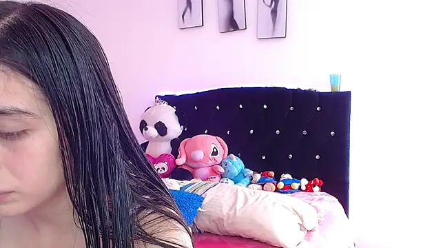 Snapshot of Bonny_Bonss chatting on 07.25.26 Bonny Bonss online show from 07.25.26