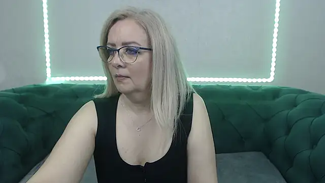 IvanaCharm online show from 03.15.26
