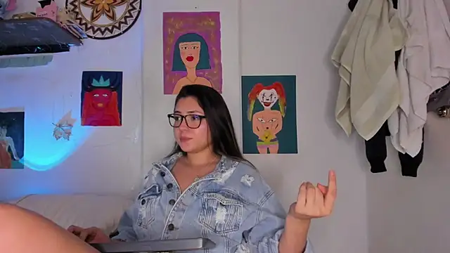 Snapshot of azumi_cutiepie_ chatting on 03.03.25 azumi cutiepie online show from 03.03.25