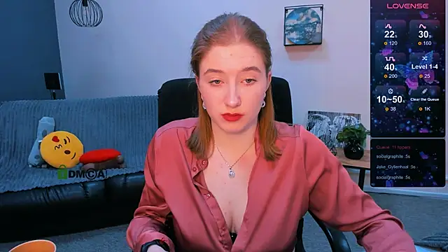 Snapshot of daisy_candy chatting on 12.23.24 daisy candy online show from 12.23.24