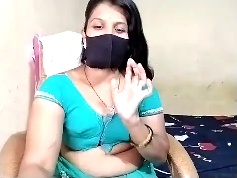 Snapshot of Mumbaistar chatting on 09.15.25 Mumbaistar online show from 09.15.25