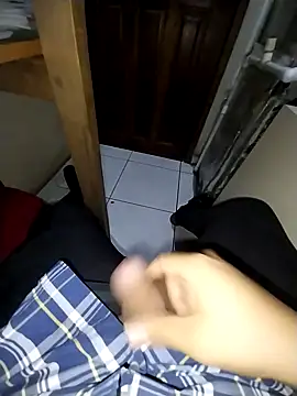 Whiper2024 online show from 09.16.25