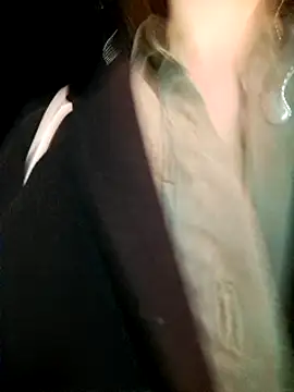 Snapshot of RaonXO chatting on 01.21.25 RaonXO online show from 01.21.25