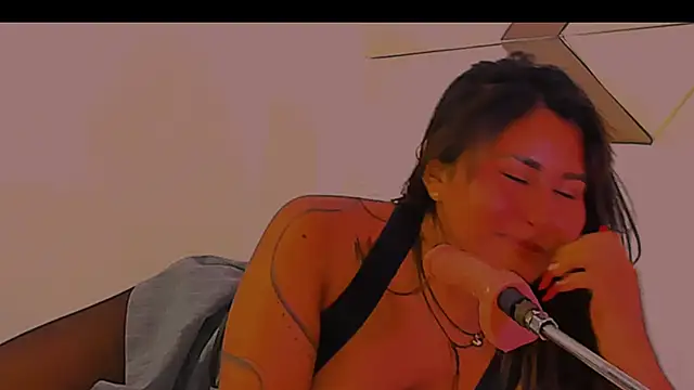 StormyButty18 online show from 05.16.26