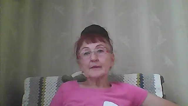 Snapshot of TanyaSweet634 chatting on 09.11.25 TanyaSweet634 online show from 09.11.25
