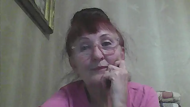 Snapshot of TanyaSweet634 chatting on 09.24.25 TanyaSweet634 online show from 09.24.25