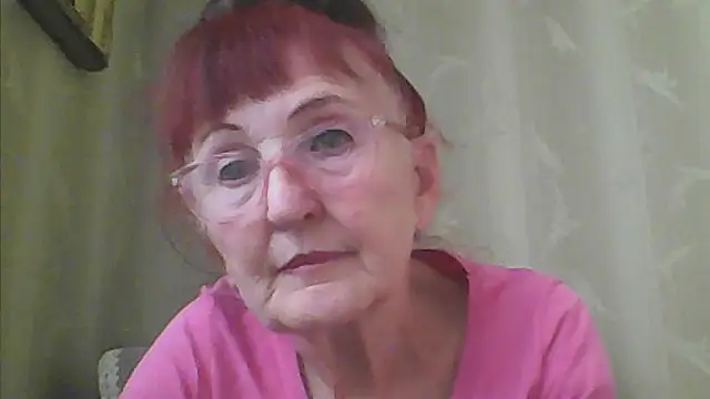 Snapshot of TanyaSweet634 chatting on 09.25.25 TanyaSweet634 online show from 09.25.25