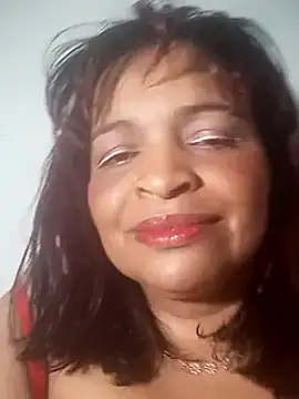 Snapshot of _violetta_- chatting on 03.16.25  violetta - online show from 03.16.25