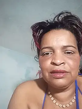 Snapshot of _violetta_- chatting on 03.17.25  violetta - online show from 03.17.25