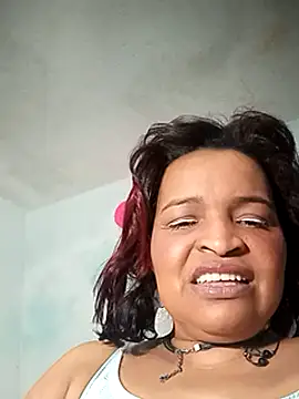 Snapshot of _violetta_- chatting on 03.22.25  violetta - online show from 03.22.25
