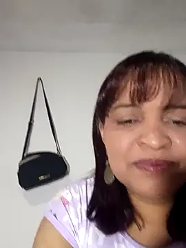 Snapshot of _violetta_- chatting on 09.11.25  violetta - online show from 09.11.25