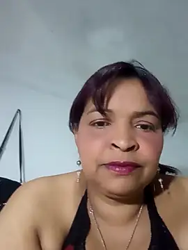 Snapshot of _violetta_- chatting on 09.21.25  violetta - online show from 09.21.25