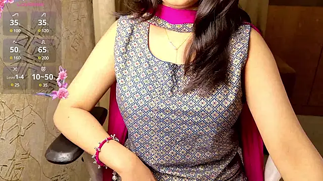 Snapshot of Punjabi_Queen1 chatting on 03.11.25 Punjabi Queen1 online show from 03.11.25