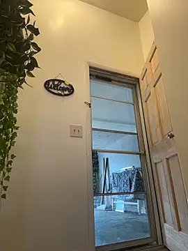 EllaSnow online show from 03.15.26