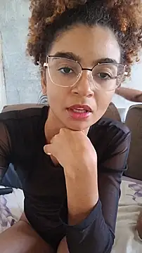 Emanuelle manu online show from 04.17.26