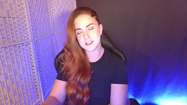 KayleyxEmily online show from 02.07.26