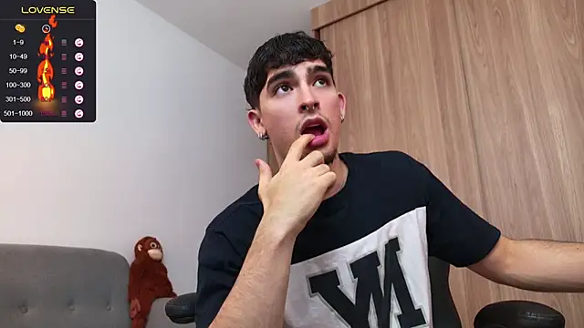 Snapshot of zenn_rush1 chatting on 12.11.24 zenn rush1 online show from 12.11.24