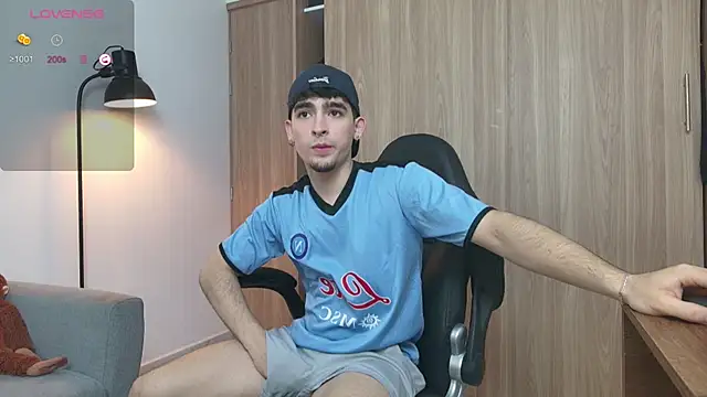 Snapshot of zenn_rush1 chatting on 02.12.25 zenn rush1 online show from 02.12.25