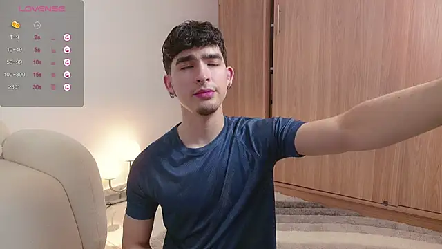 Snapshot of zenn_rush1 chatting on 03.07.25 zenn rush1 online show from 03.07.25