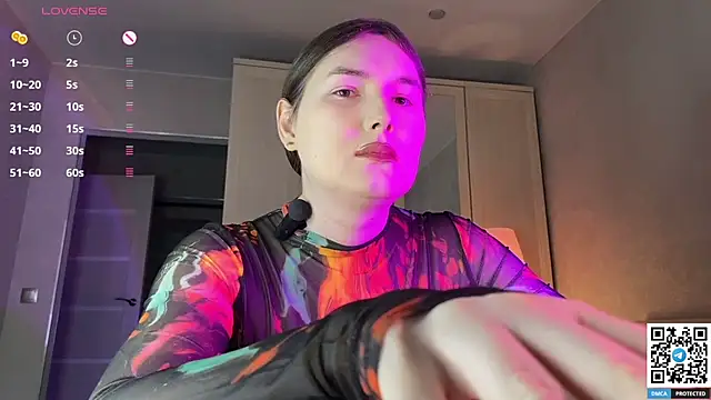 Maria Bowie online show from 02.08.26